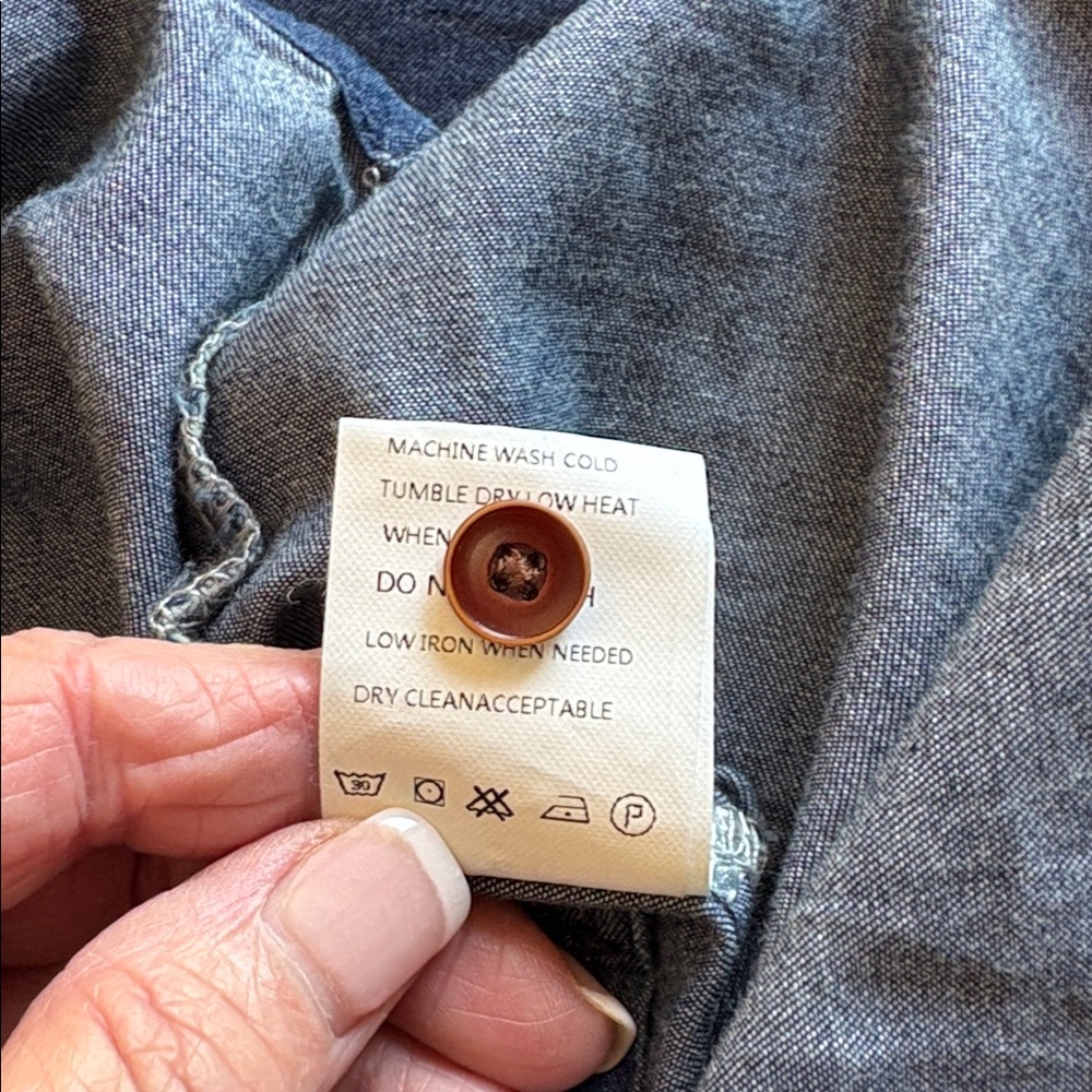 Luvamia Chambray Long Sleeve Button Down Denim Shirt size L - Picture 12 of 16